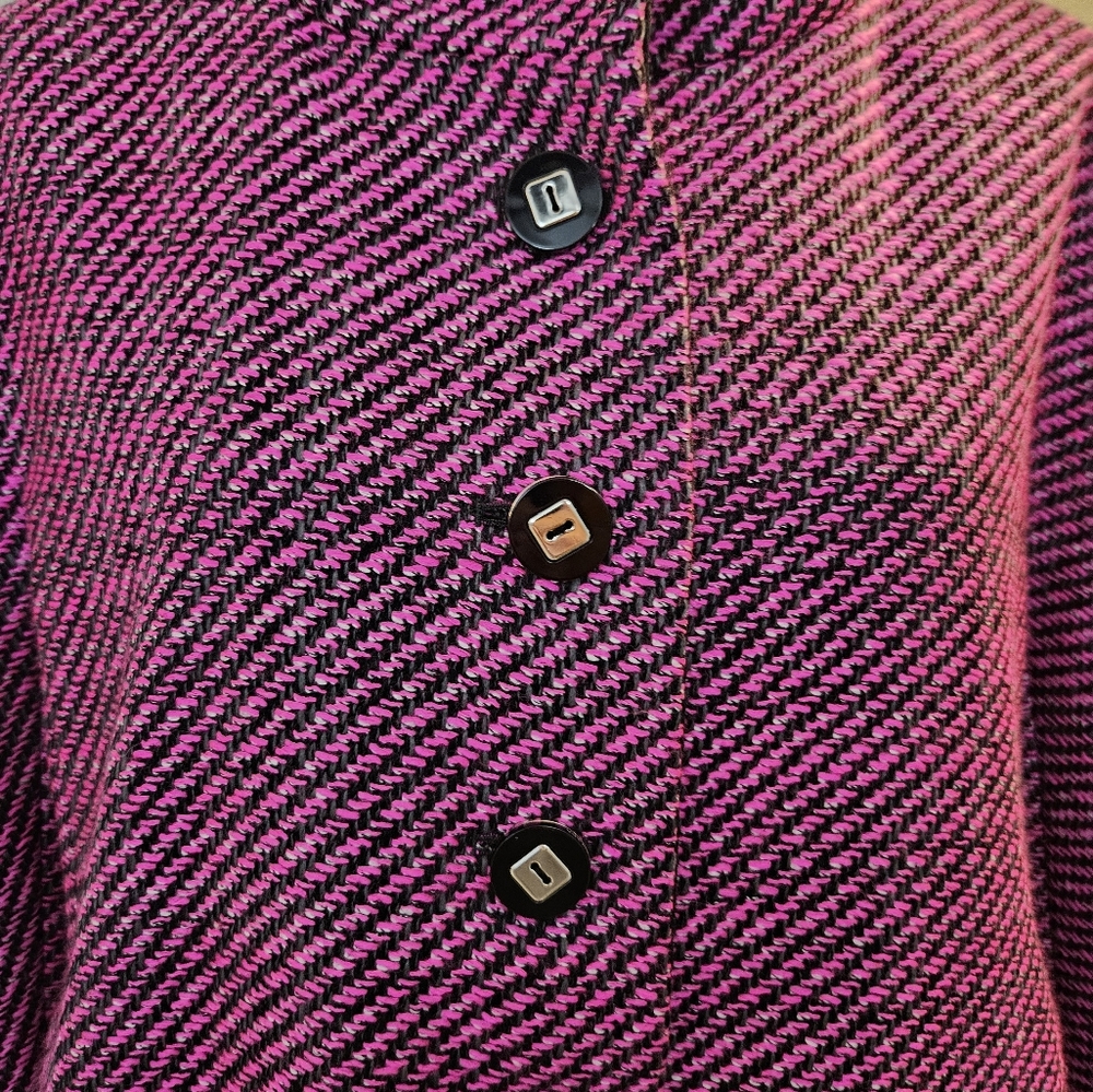 Escada Pink and Black Houndstooth Cape Jacket Virgin Wool Women's Size 38 - Picture 3 of 11